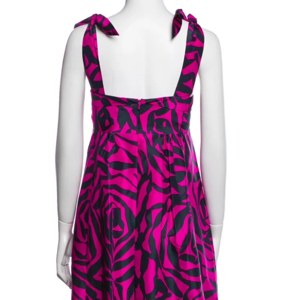 Gorgeous EUC Mark Jacobs silky dress - Picture 3 of 5